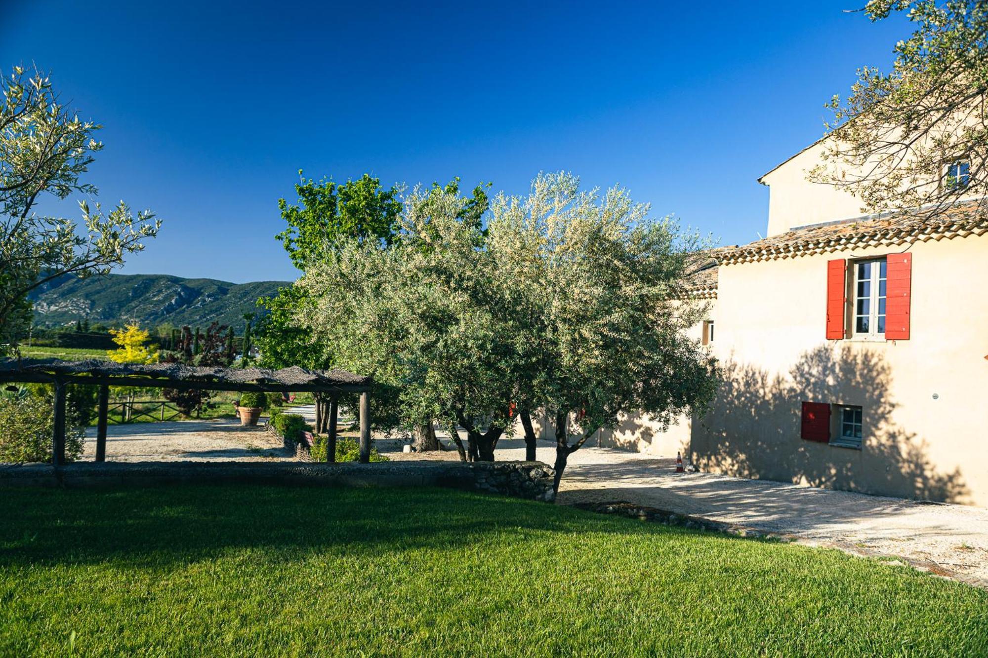 Appartamento Domaine Des Peyre Robion en Luberon Esterno foto